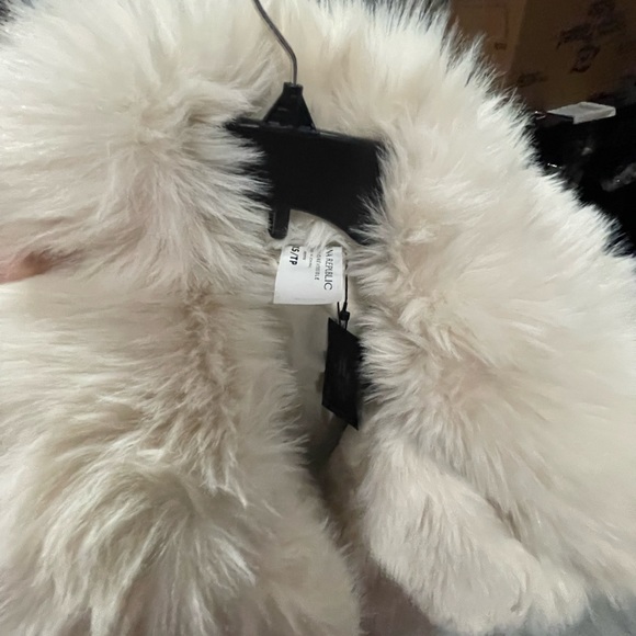 Reversible Faux Fur Down Jacket - Picture 7 of 7